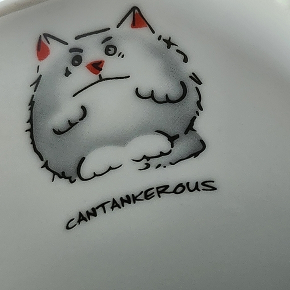 ⭐️ HOST PICK ⭐️ Cat Print Coffee Mug - Picture 2 of 7